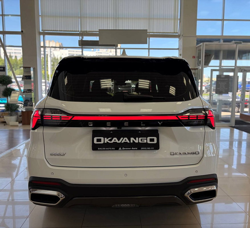 Geely Okavango Флагман, белый