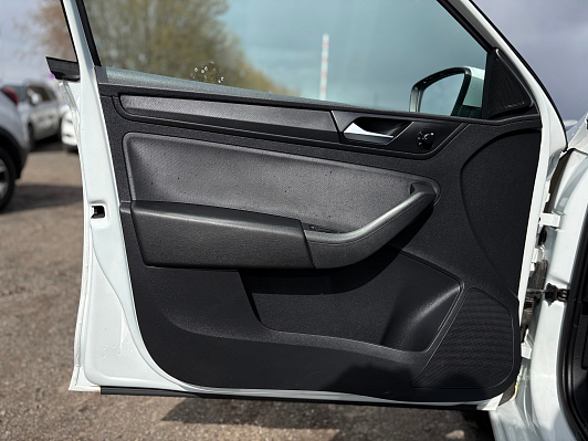 Volkswagen Polo Respect, 2021 года, пробег 137281 км