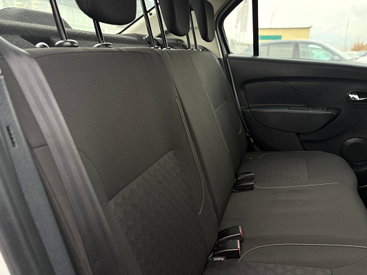 Renault Logan Privilege, 2018 года, пробег 184328 км