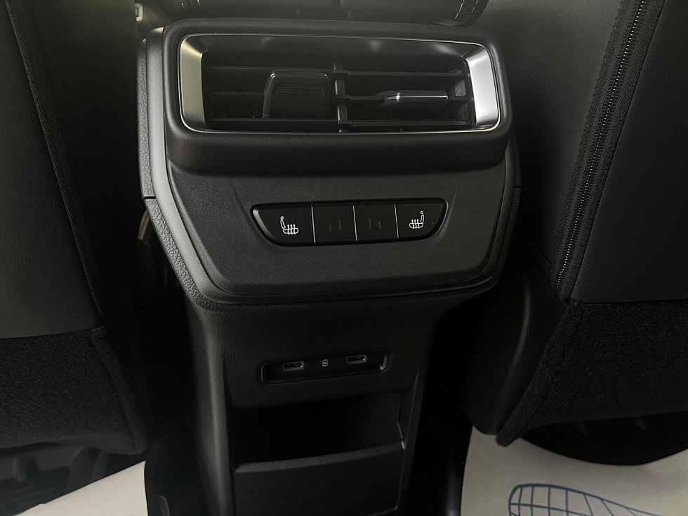 Geely Okavango Флагман, синий