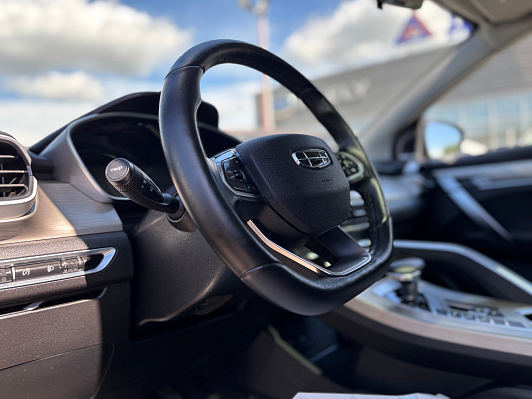 Geely Coolray Flagship, 2023 года, пробег 81821 км