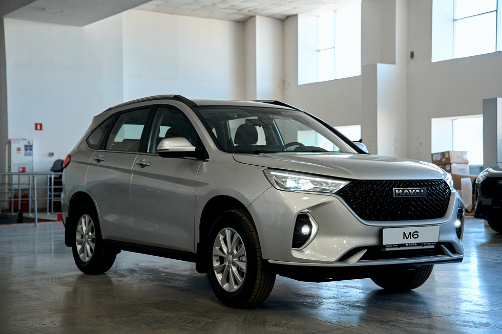 Haval M6 Оптимум, серый