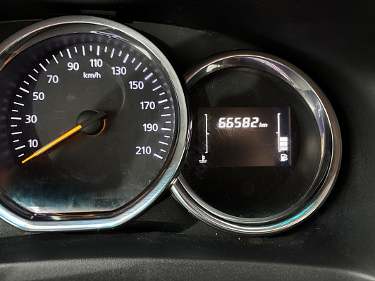 Renault Logan Drive, 2018 года, пробег 66557 км