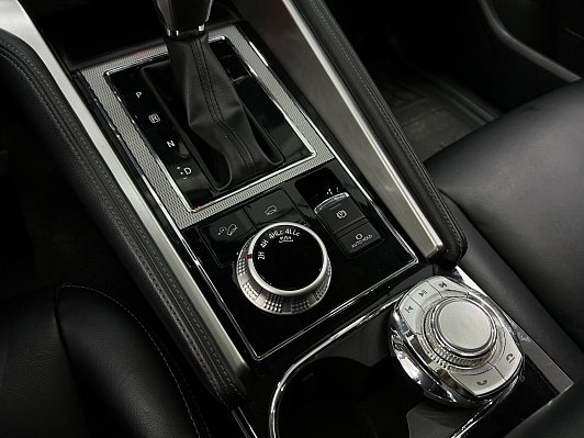 Mitsubishi Pajero Sport Ultimate, 2020 года, пробег 119012 км