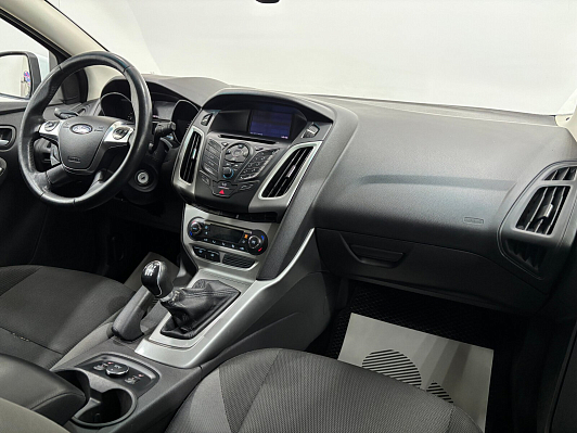 Ford Focus SYNC Edition, 2015 года, пробег 178730 км