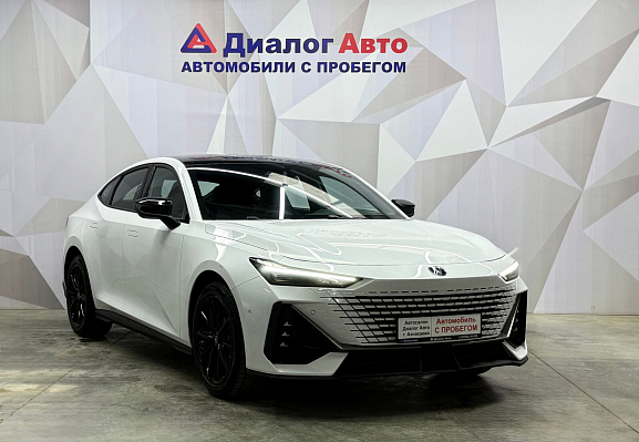 Changan UNI-V Комфорт, 2024 года, пробег 14063 км