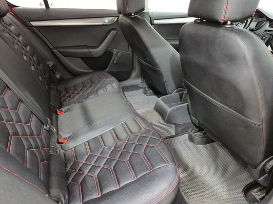 Skoda Octavia Hockey Edition, 2015 года, пробег 161489 км