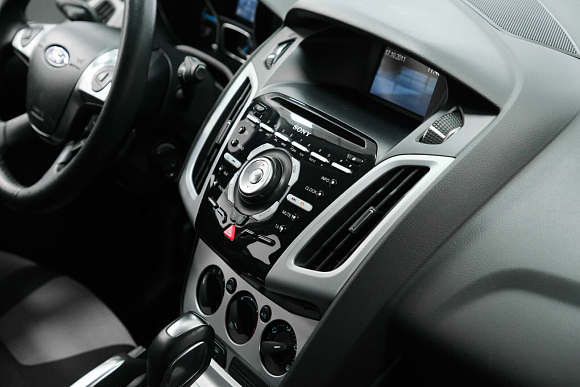 Ford Focus, 2011 года, пробег 227171 км