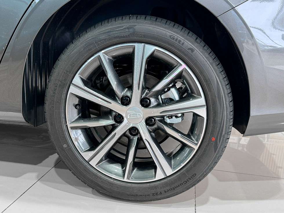 Geely Emgrand Luxury, серый