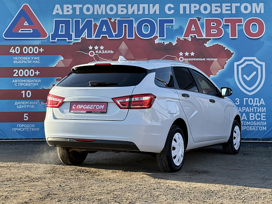 Lada (ВАЗ) Vesta Luxe, 2021 года, пробег 127135 км