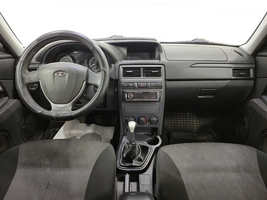 Lada (ВАЗ) Priora Standard 21702-40-050, 2017 года, пробег 146522 км