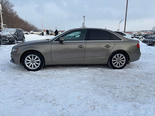 Audi A4, 2010 года, пробег 219615 км