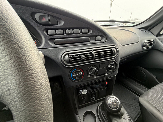 Lada (ВАЗ) Niva Travel Классик'24, 2023 года, пробег 21900 км