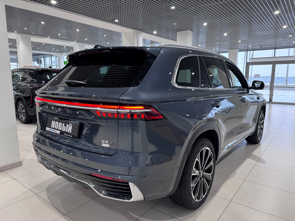 Geely Monjaro Full Moon (Xingyue L), серый