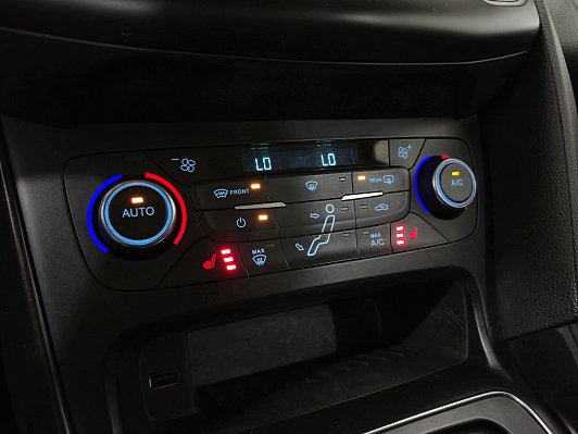 Ford Focus Titanium, 2018 года, пробег 202973 км