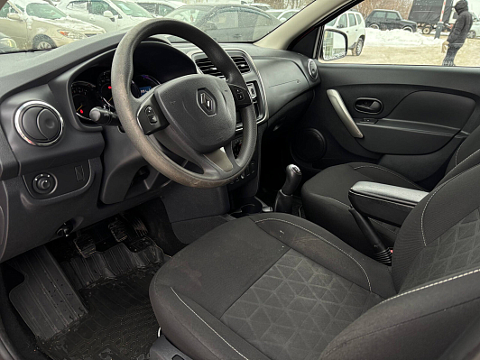 Renault Sandero Confort, 2016 года, пробег 94018 км
