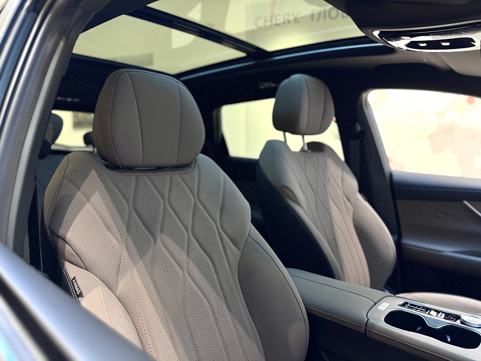 TENET T8 Ультра 4WD, белый