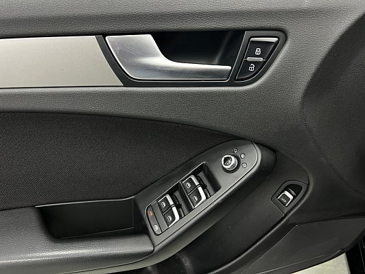 Audi A4, 2014 года, пробег 242144 км