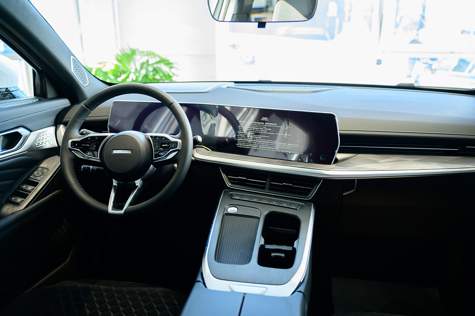 Haval F7 Премиум, черный