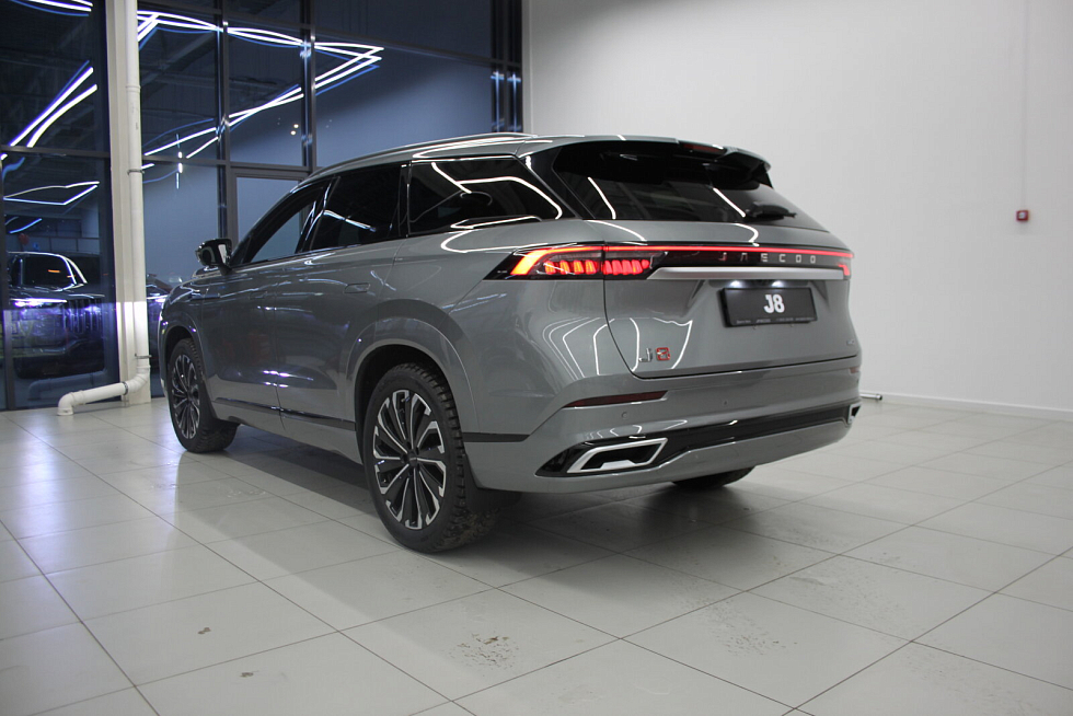 Jaecoo J8 Престиж +, серебряный