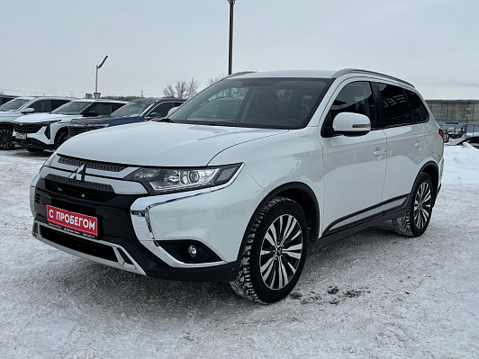 Mitsubishi Outlander Instyle, 2021 года, пробег 83293 км