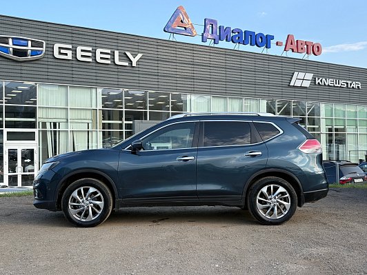 Nissan X-Trail LE, 2015 года, пробег 244320 км