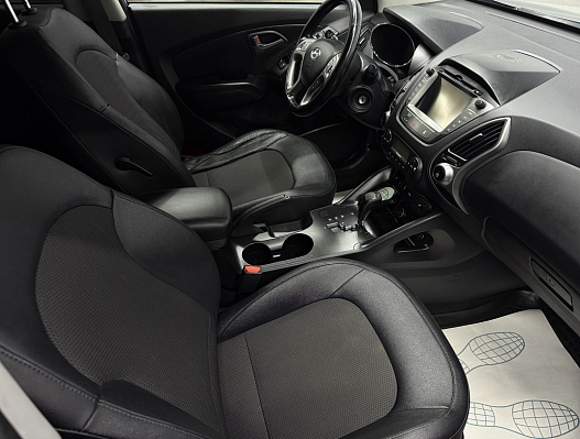 Hyundai ix35 Travel, 2014 года, пробег 131477 км