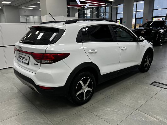 Kia Rio Luxe, 2019 года, пробег 143600 км