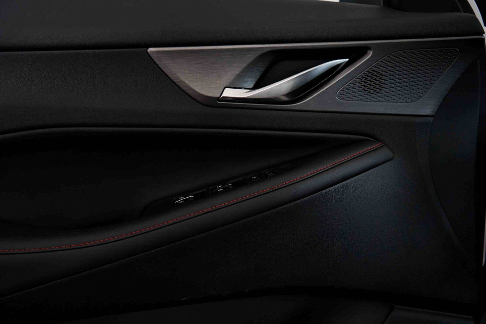 Changan UNI-S Техно, белый