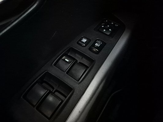 Mitsubishi Outlander Intense, 2010 года, пробег 346656 км