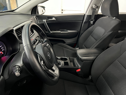 Kia Sportage Luxe, 2019 года, пробег 57000 км