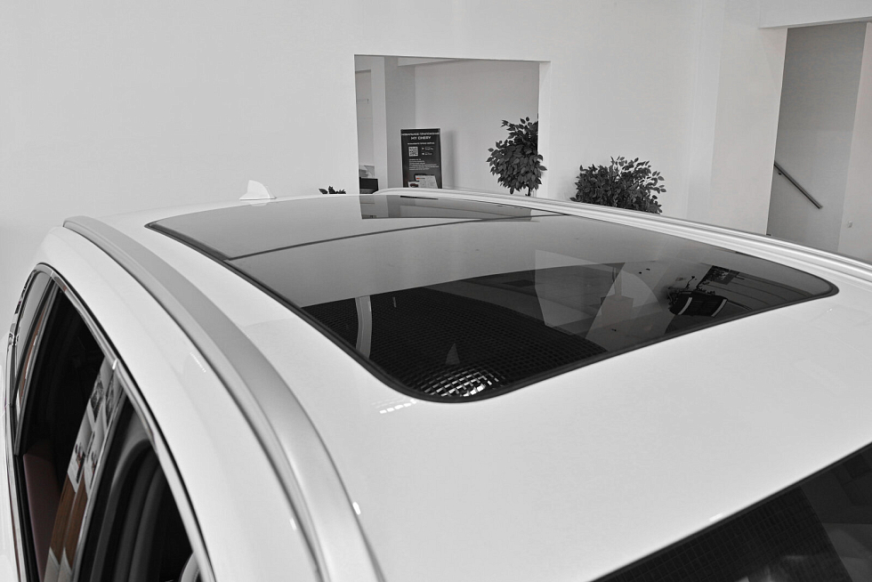 Geely Monjaro Exclusive (2023-2025), белый