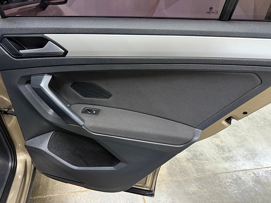 Volkswagen Tiguan CONNECT, 2020 года, пробег 101540 км