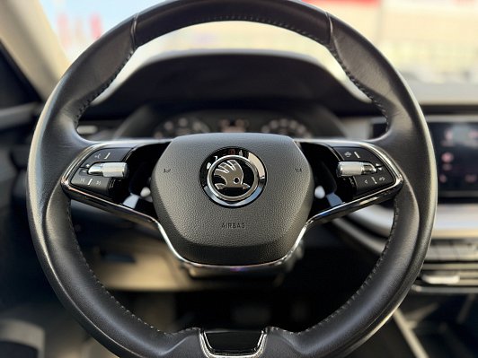 Skoda Octavia, 2021 года, пробег 112100 км