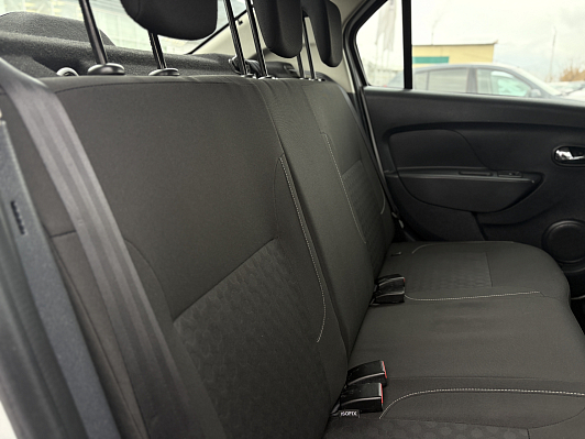 Renault Logan Privilege, 2018 года, пробег 184328 км