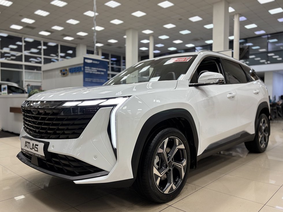 Geely Atlas Люкс, белый