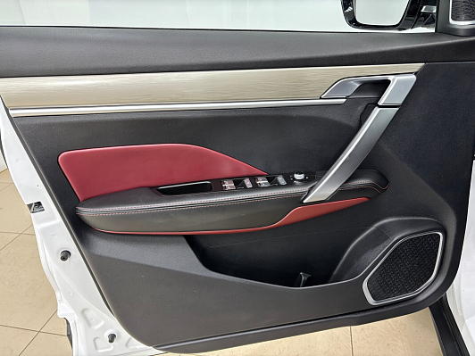 Geely Coolray Flagship Sport, 2020 года, пробег 104931 км