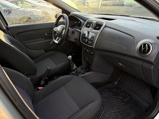 Renault Sandero Stepway Life, 2019 года, пробег 128784 км