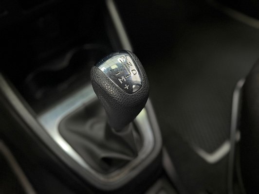Lada (ВАЗ) XRAY Comfort, 2018 года, пробег 103000 км