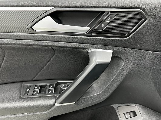 Volkswagen Tiguan, 2017 года, пробег 227395 км