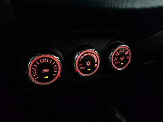 Mitsubishi Outlander Intense, 2010 года, пробег 346656 км