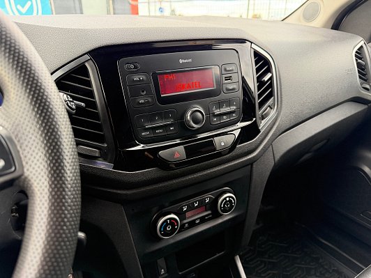 Lada (ВАЗ) XRAY Luxe Prestige, 2018 года, пробег 99102 км