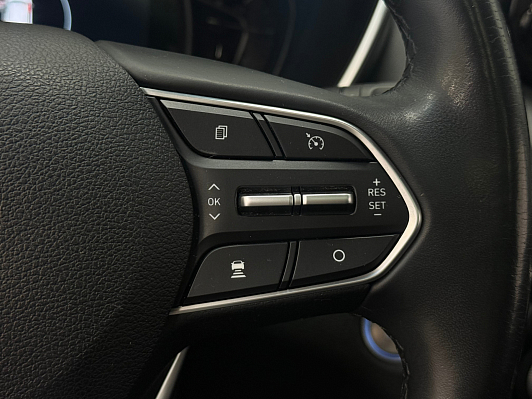 Hyundai Santa Fe High-Tech, 2019 года, пробег 75000 км