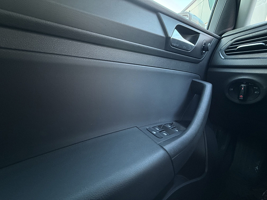 Volkswagen Polo Football Edition, 2021 года, пробег 61000 км