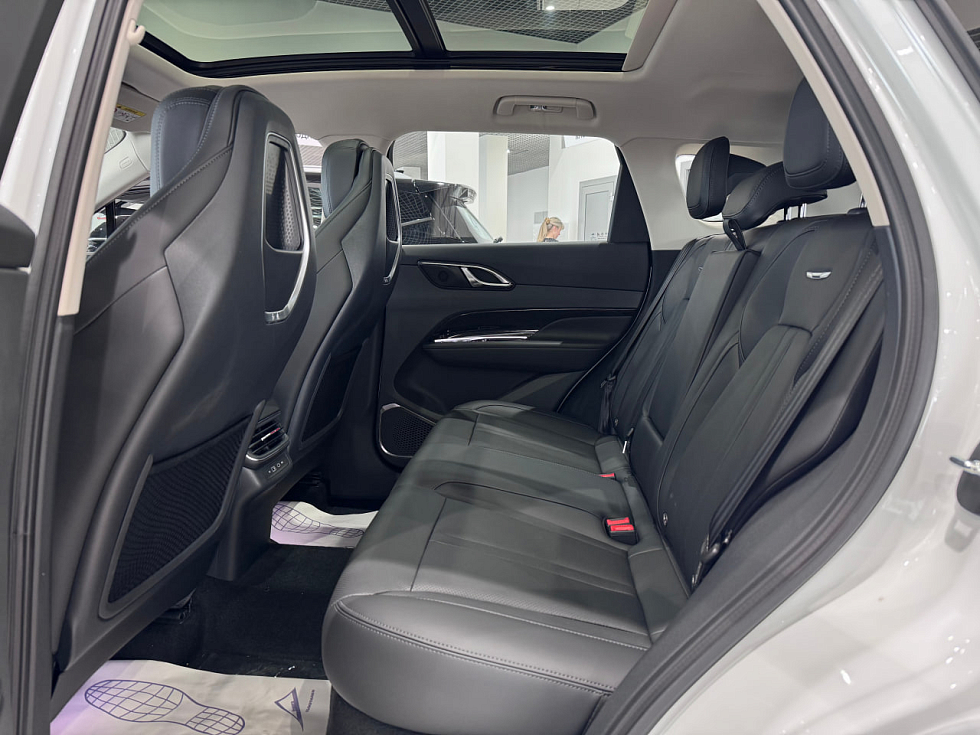 Hongqi HS3 Комфорт (Comfort), белый