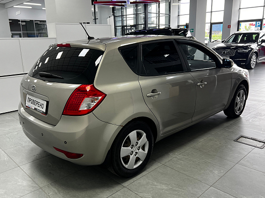 Kia Ceed, 2011 года, пробег 166425 км
