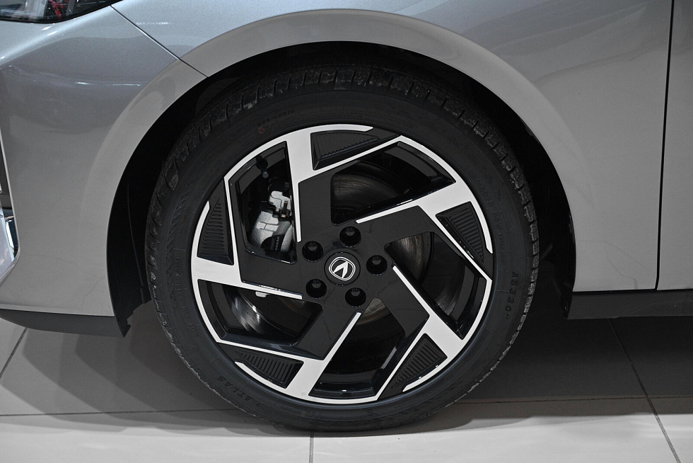 Changan Lamore Техно, серый