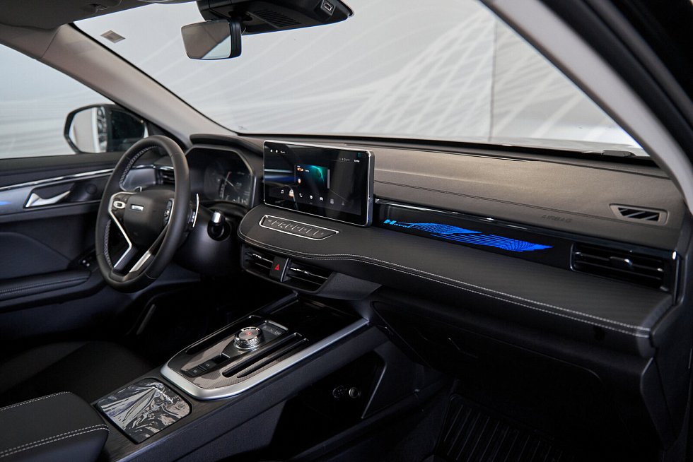 Haval Jolion Комфорт, черный