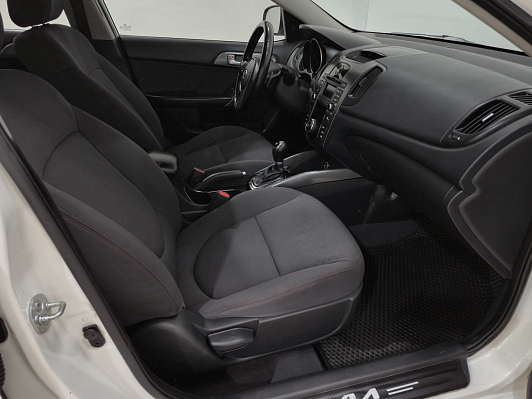 Kia Cerato, 2011 года, пробег 199987 км