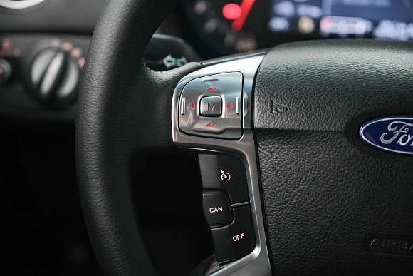 Ford Mondeo Trend, 2013 года, пробег 221194 км